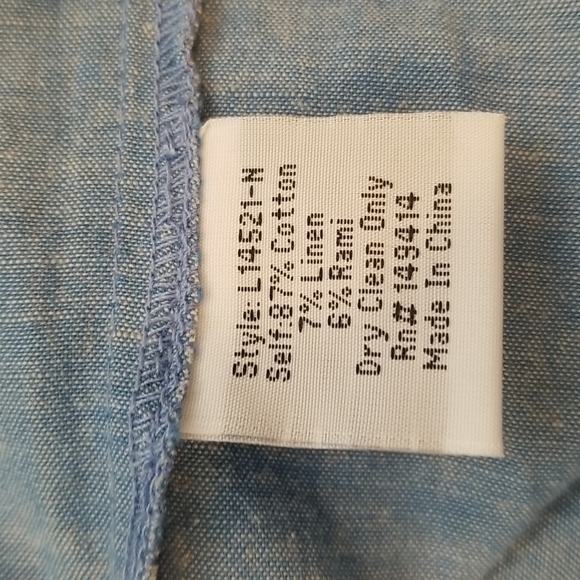 💕JOHNNY WAS💕 Thalassa Pieced Button-down Shirt Lace Detail Chambray Blue NWT - Picture 16 of 16